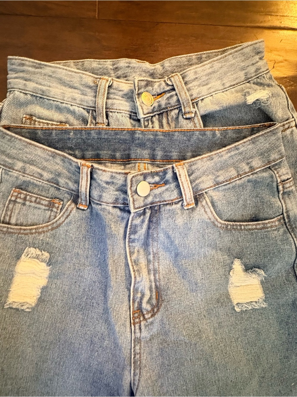 SHEIN Light Blue High-Rise Distressed Jeans